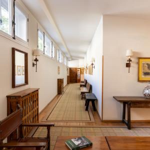 Pasillo de habitaciones del Parador de Fuente Dé