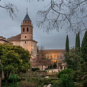 Palacio de Carlos V en el recinto de la Alhambra cerca del Parador de Granada