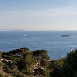 Vistas al mar en el entorno del Parador de Ibiza