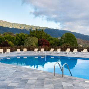 Panorámica de la piscina del Parador de La Palma