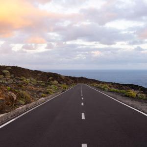 Carretera en el entorno del Parador de La Palma