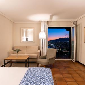 Habitación estándar con supletoria en el Parador de Málaga Gibralfaro