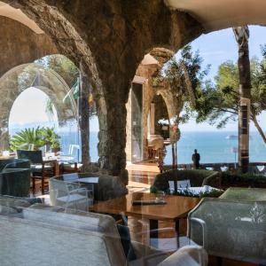 Zona de salón del Parador de Málaga Gibralfaro