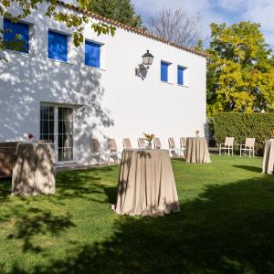 Montaje de cóctel en el Parador de Manzanares