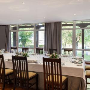 Mesa imperial en el Parador de Manzanares