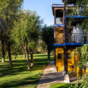 Zona de jardín del Parador de Manzanares