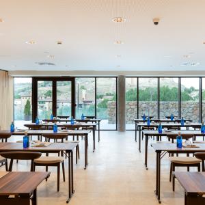 Salón de reuniones en el Parador de Molina de Aragón