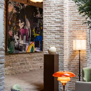Detalle artístico de la recepción del Parador de Olite-Erriberri