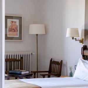Detalle de habitación del Parador de Puebla de Sanabria