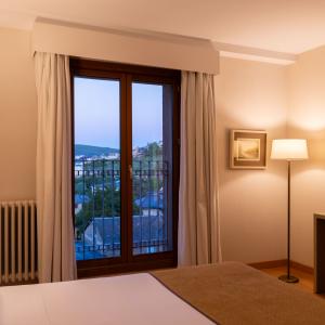 Vistas nocturnas desde habitación del Parador de Puebla de Sanabria