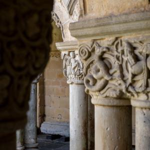 Colegiata de Santillana del Mar en el entorno del Parador de Santillana Altamira