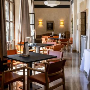 Zona del espacio gastronómico del Parador Santillana Gil Blas