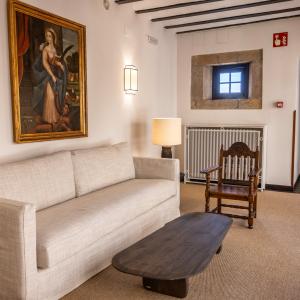 Pasillos del Parador Santillana Gil Blas