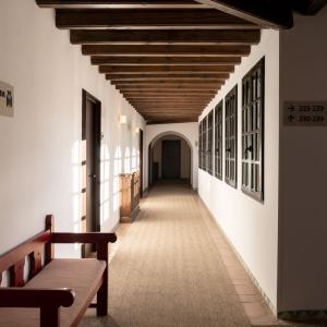 Pasillo de habitaciones del Parador de Sigüenza