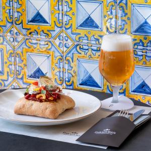 Focaccia de pimientos asados y rulo extremeño en el Parador de Trujillo