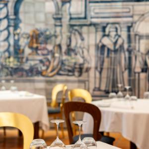 Detalle del restaurante del Parador de Trujillo