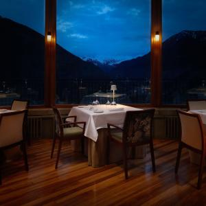 Detalle de vistas desde el restaurante del Parador de Vielha