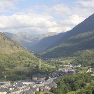 Vistas generales desde el Parador de Vielha