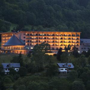 Panorámica semi nocturna del Parador de Vielha