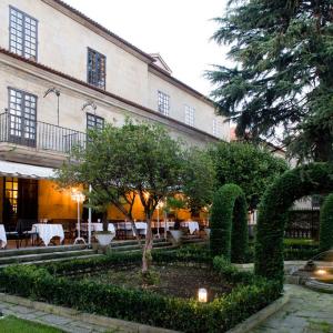 Jardín y terraza del Parador de Pontevedra