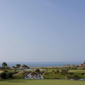 Vista panorámica del campo de golf del Parador de Málaga Gibralfaro