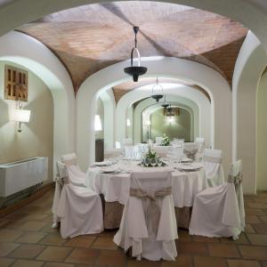 Salón de banquetes abovedado del Parador de Albacete