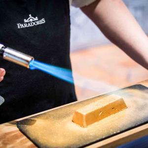 Lingote de foie de trufa y oro en el restaurante del Parador de Cuenca