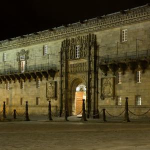 Parador de Santiago de Compostela Exterior Fachada Noche