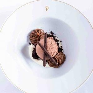 Parador de Tortosa Gastronomía Chocolate con Texturas