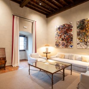 Salón de clientes del Parador de Jarandilla de la Vera