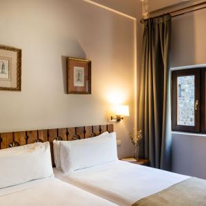 Parador Fuente Dé Doble Básica 