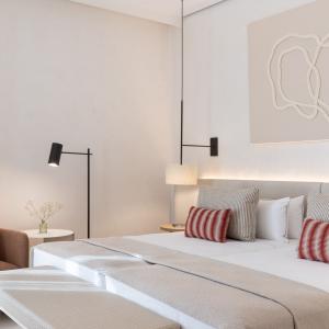 Imagen orientativa de habitación doble superior del Parador de Ibiza