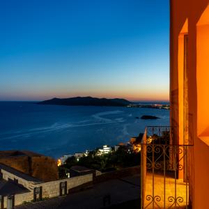 Vistas nocturnas desde junior suite del Parador de Ibiza