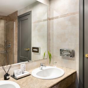 Baño de junior suite del Parador de La Palma