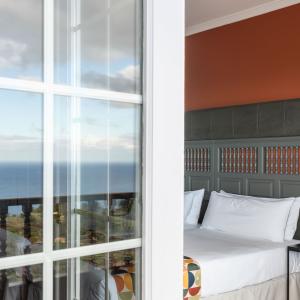 Ventana de junior suite del Parador de La Palma