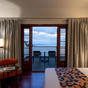 Nocturna de habitación superior del Parador de La Palma