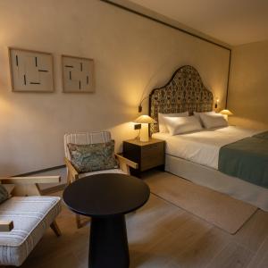 Habitación doble estándar del Parador de Santillana Altamira
