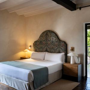 Habitación doble superior del Parador de Santillana Gil Blas