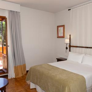 Vista a la terraza de habitación superior en el Parador de Tordesillas