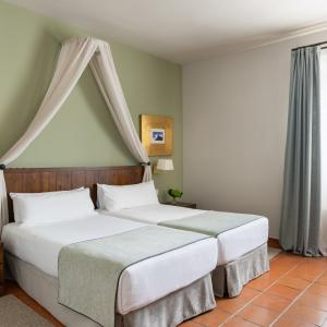 Trujillo Doble Estándar 1