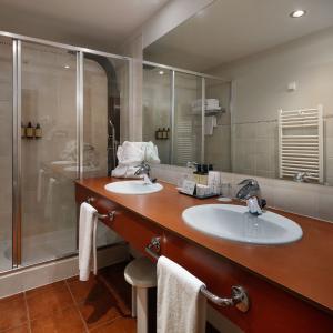 Baño de suite del Parador de Vielha