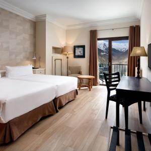 Habitación doble superior en el Parador de Vielha