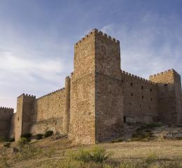 Parador de Sigüenza en la Ruta del Alto Tajo y Sierra de Albarracín