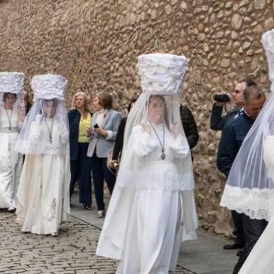 Procesión de las doncellas (Foto:Turismo Santo Domingo de la Calzada)