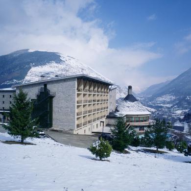 Parador de Vielha nevado