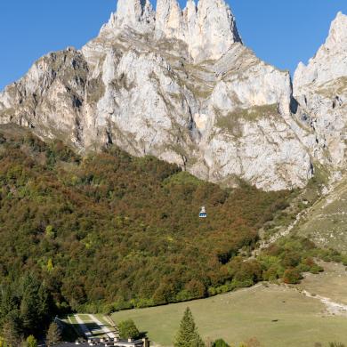 Parador de Fuente Dé en el parque nacional de los Picos de Europa