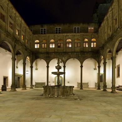 Salones del Parador de Santiago de Compostela