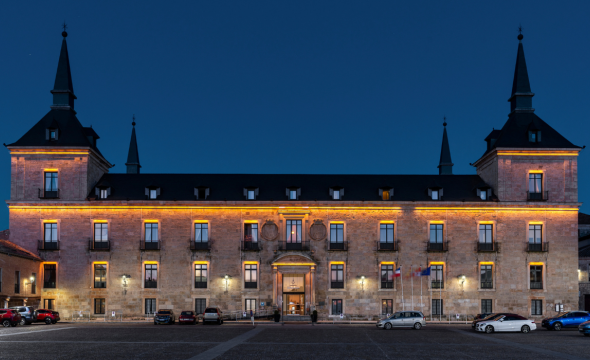 Fachada principal Parador de Lerma