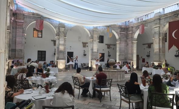 Cena teatralizada