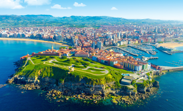 Vista aérea de Gijón